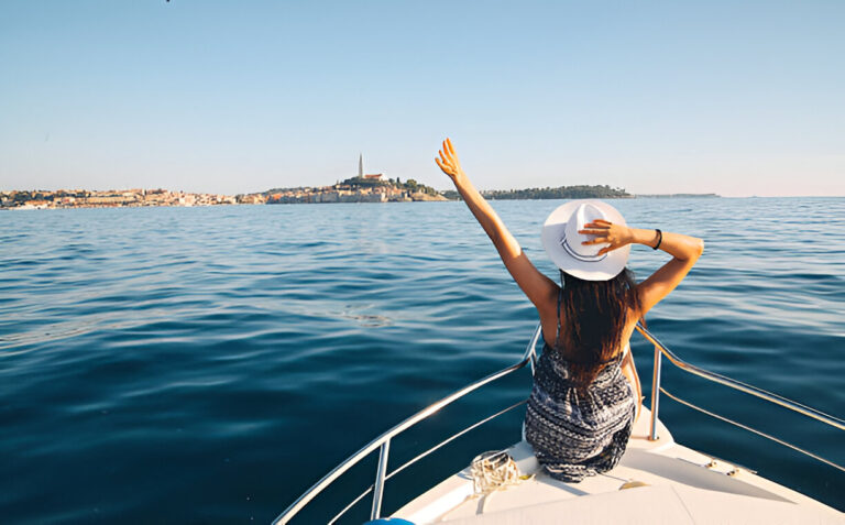 Experience Croatia: Charter a Yacht and Create Unforgettable Memories